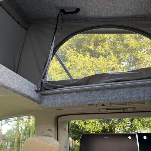 2005 Nissan Elgrand Camper Van 4 Berth 3.5 V6 Automatic Pro Conversion