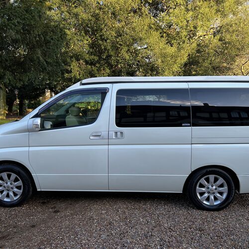 2005 Nissan Elgrand Camper Van 4 Berth 3.5 V6 Automatic Pro Conversion