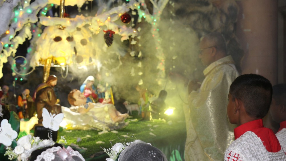 பேசாலையில் கிறிஸ்து பிறப்பு விழா திருப்பலி