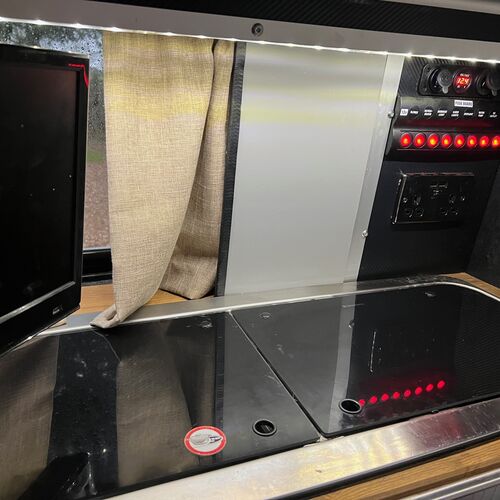 11/2015 65reg HYUNDAI ILoad SE CRDI Camper Van 4 Berth 54k Miles Heating