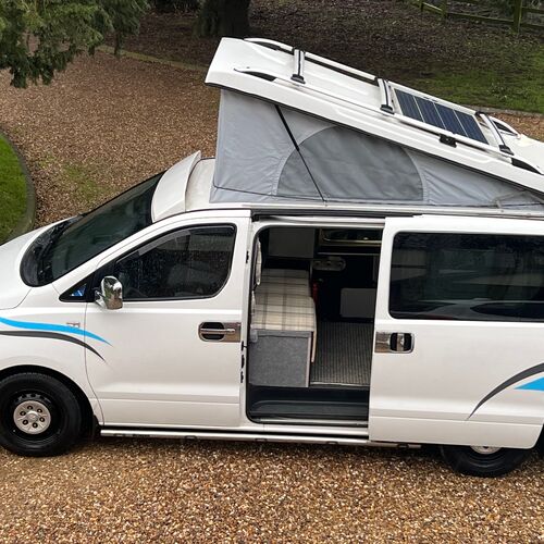 11/2015 65reg HYUNDAI ILoad SE CRDI Camper Van 4 Berth 54k Miles Heating