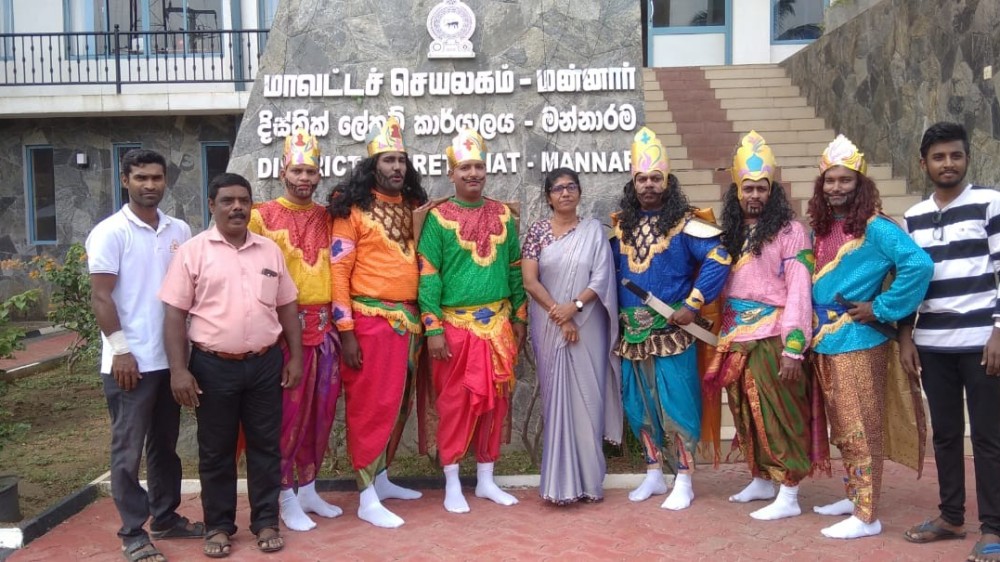 மன்னார் மாவட்ட செயலகத்தில் ஒளிவிழா