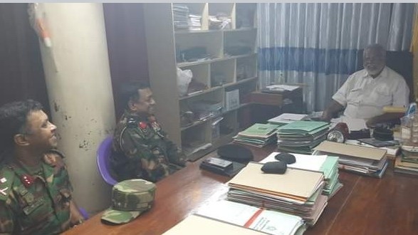 இராணுவக் கட்டளைத் தளபதி - அமைச்சர் டக்ளஸ் தேவானந்தா சந்திப்பு