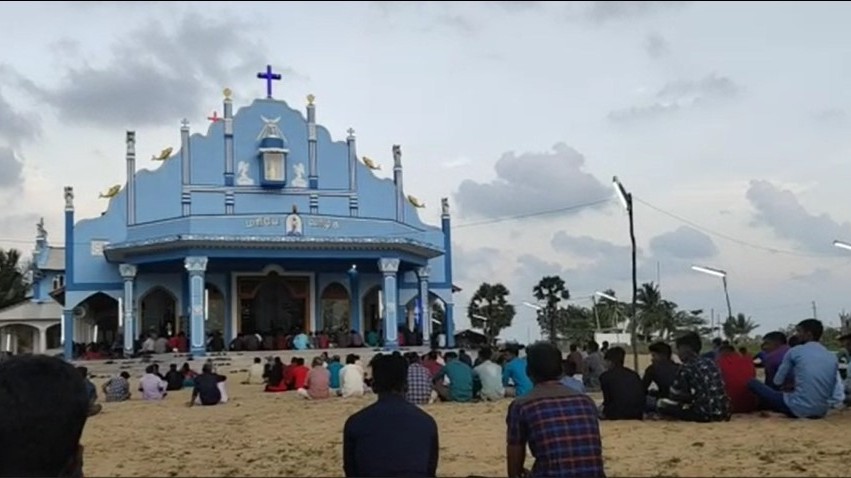 கப்பலேந்தி மாதா ஆலய வருடத் திருப்பலி