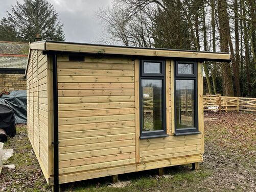 #002 18x10 Apex Reverse SH