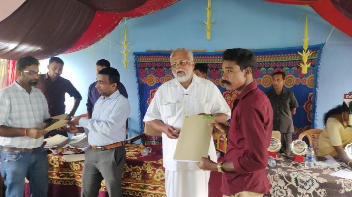 அனுமதிப் பத்திரம் வழங்கினார் அமைச்சர் டக்ளஸ் தேவானந்தா