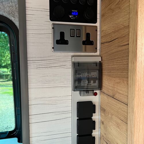 2005 VW Transporter T5 SWB HighTop 2.5 TDi (174) Camper Van 2 Berth