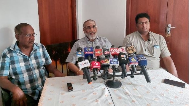 தமிழ் மக்கள் கூட்டணியில் இணையும் மணிவண்ணன் அணியினர்