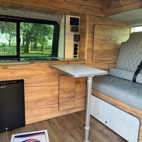 2005 VW Transporter T5 SWB HighTop 2.5 TDi (174) Camper Van 2 Berth