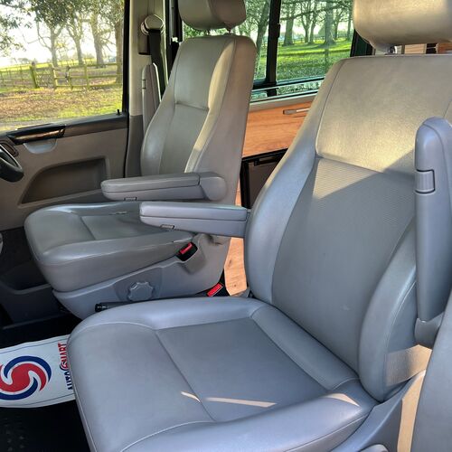 2005 VW Transporter T5 SWB HighTop 2.5 TDi (174) Camper Van 2 Berth