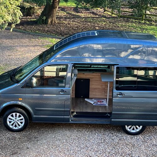 2005 VW Transporter T5 SWB HighTop 2.5 TDi (174) Camper Van 2 Berth