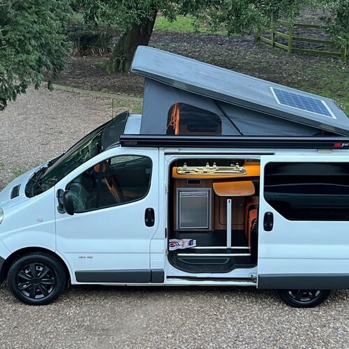 2012 Renault Trafic SL27 DCI Camper Van 4 Berth Pro Conversion 61552 Miles