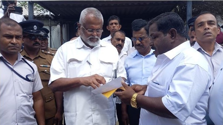 இரும்புப் படகுகள் அறிமுகம்