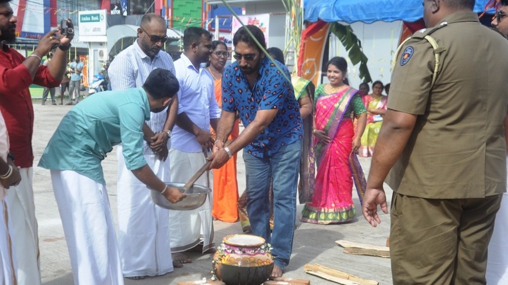 கல்முனை நகரில் பொங்கல் விழா