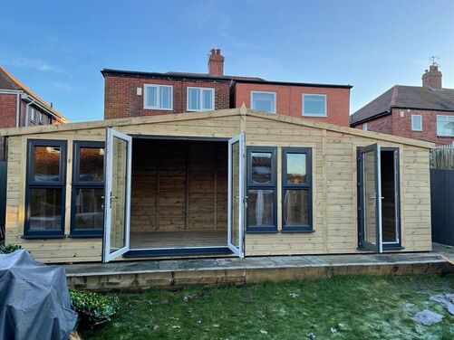 #004 24x10 Apex Reverse SH