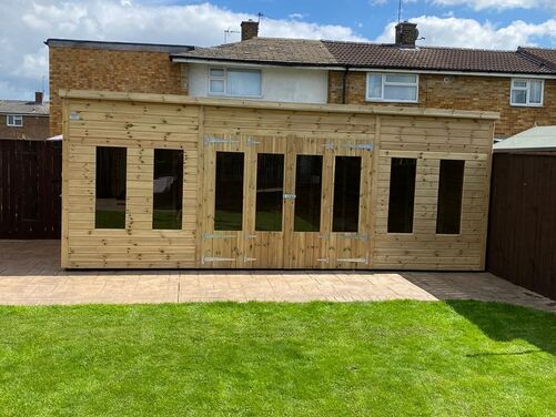 #SHP001 20x10 Pent Summer House