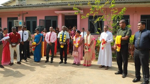 மன்னாரில்  சேவை நலன் பாராட்டு விழா