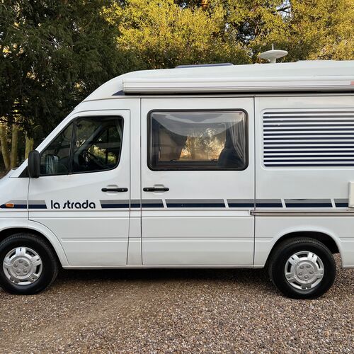 La Strada Regent S Camper Van 2 Berth 2001 Mercedes Sprinter 213CDi SWB Huge Spec