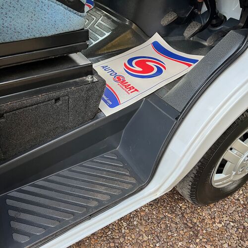 La Strada Regent S Camper Van 2 Berth 2001 Mercedes Sprinter 213CDi SWB Huge Spec