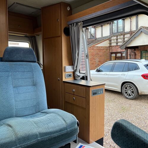 La Strada Regent S Camper Van 2 Berth 2001 Mercedes Sprinter 213CDi SWB Huge Spec