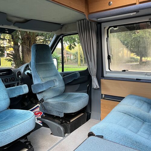 La Strada Regent S Camper Van 2 Berth 2001 Mercedes Sprinter 213CDi SWB Huge Spec