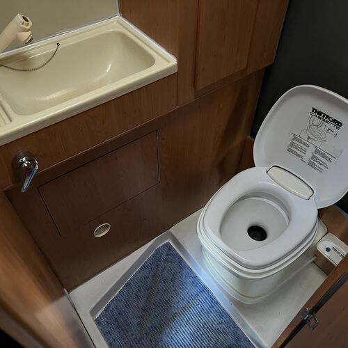 La Strada Regent S Camper Van 2 Berth 2001 Mercedes Sprinter 213CDi SWB Huge Spec