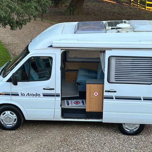 La Strada Regent S Camper Van 2 Berth 2001 Mercedes Sprinter 213CDi SWB Huge Spec