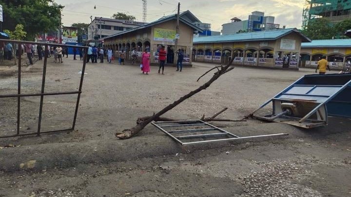 வடபிராந்திய பொது முகாமையாளராக சிங்கள நபர் - ஆர்ப்பாட்டத்தில் இறங்கிய  சாலைகள்