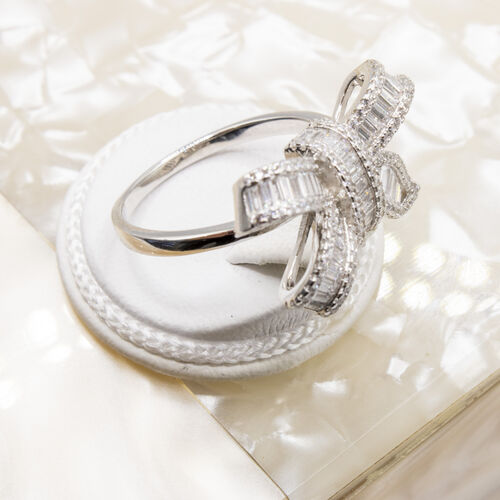 925 Sterling Silver Ring Plated in Rhodium