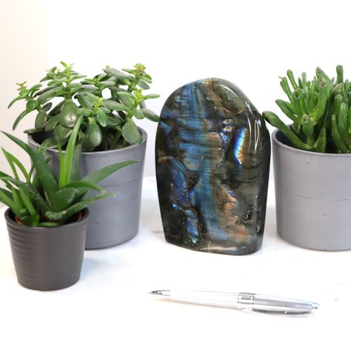 Labradorite Free Form