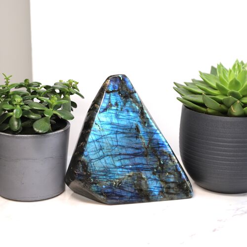 Labradorite Free Form