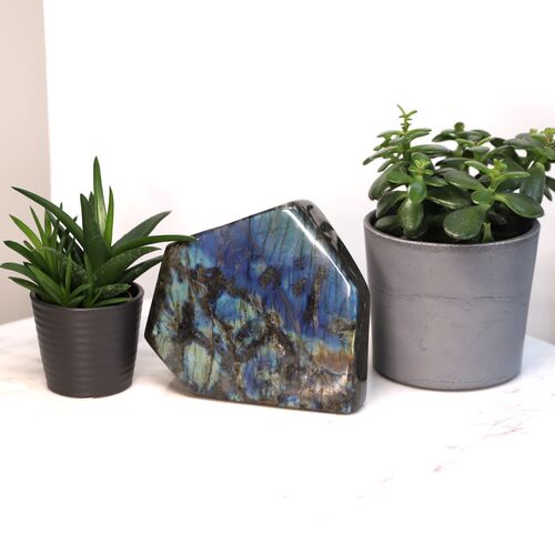 Labradorite Free Form