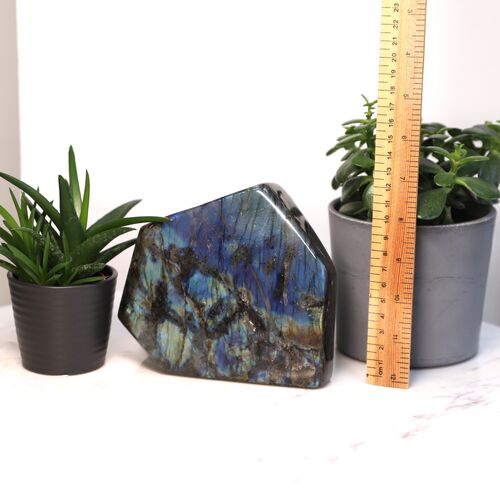 Labradorite Free Form