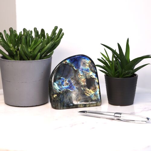 Labradorite Free Form