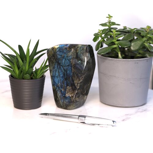 Labradorite Free Form