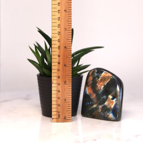 Labradorite Free Form