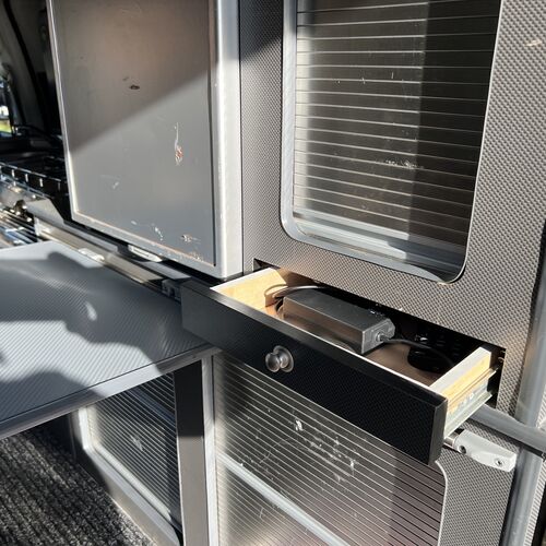 2008 (58)reg VW Caddy Maxi TDI 104 Camper Van 2 Berth Pro Conversion