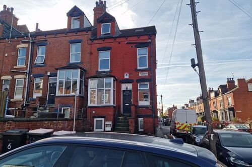 2 Wrangthorn Terrace