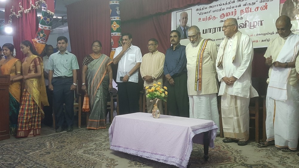 ‘பிரவாசி பாரதீய சம்மான் விருது' பெற்ற குமார் நடேசன்