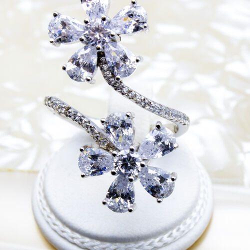 Twin Flower Designed Zirconia Stones Set on 925 Sterling Silver Ring