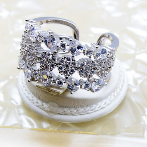 925 Sterling Silver Ring Plated in Rhodium