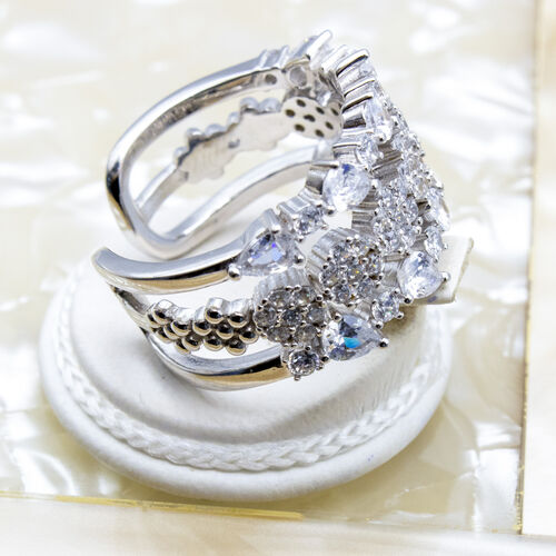 925 Sterling Silver Ring Plated in Rhodium