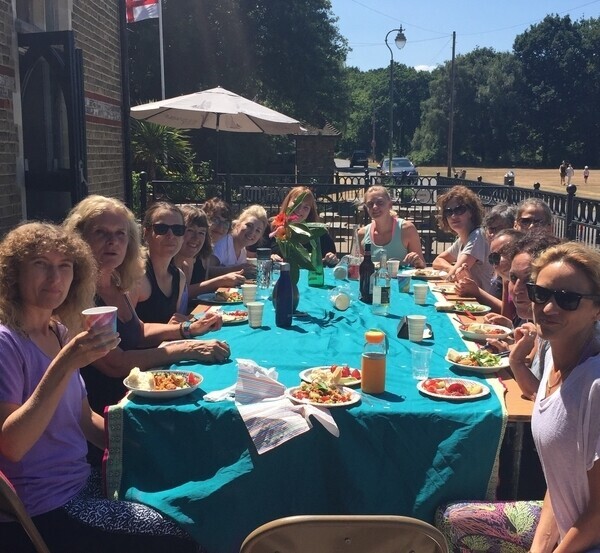 BWY TT Course Summer lunch