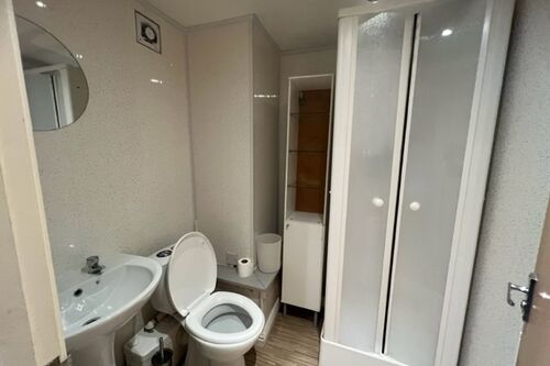 2 Wrangthorn Terrace