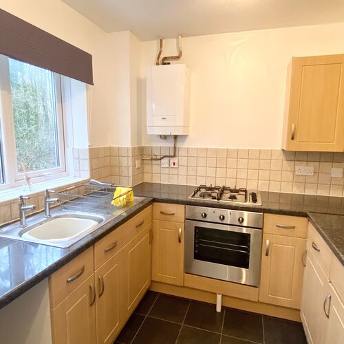 9 Cwrt Llechau, Llanharry, CF72 9NA