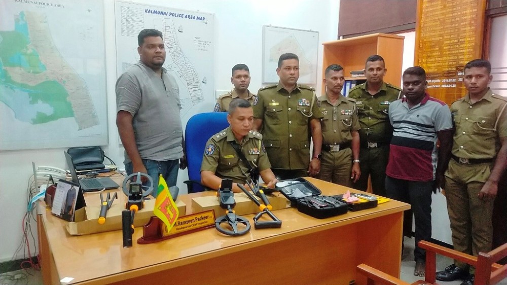 பொலிஸாரால் கைது