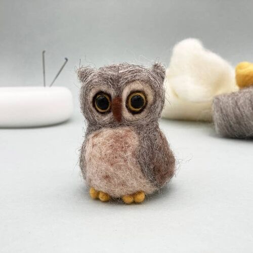 Bergin & Bath Needle Felting Kit - Owl