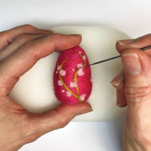 Bergin & Bath Needle Felting Kit - Easter Eggs