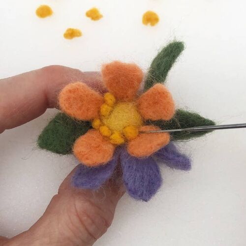 Bergin & Bath Needle Felting Kit - Springtime