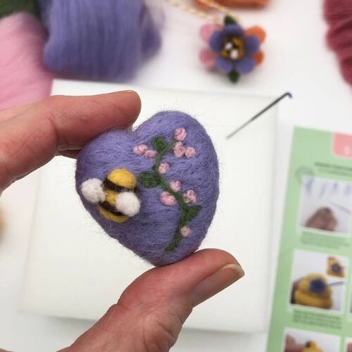 Bergin & Bath Needle Felting Kit - Springtime